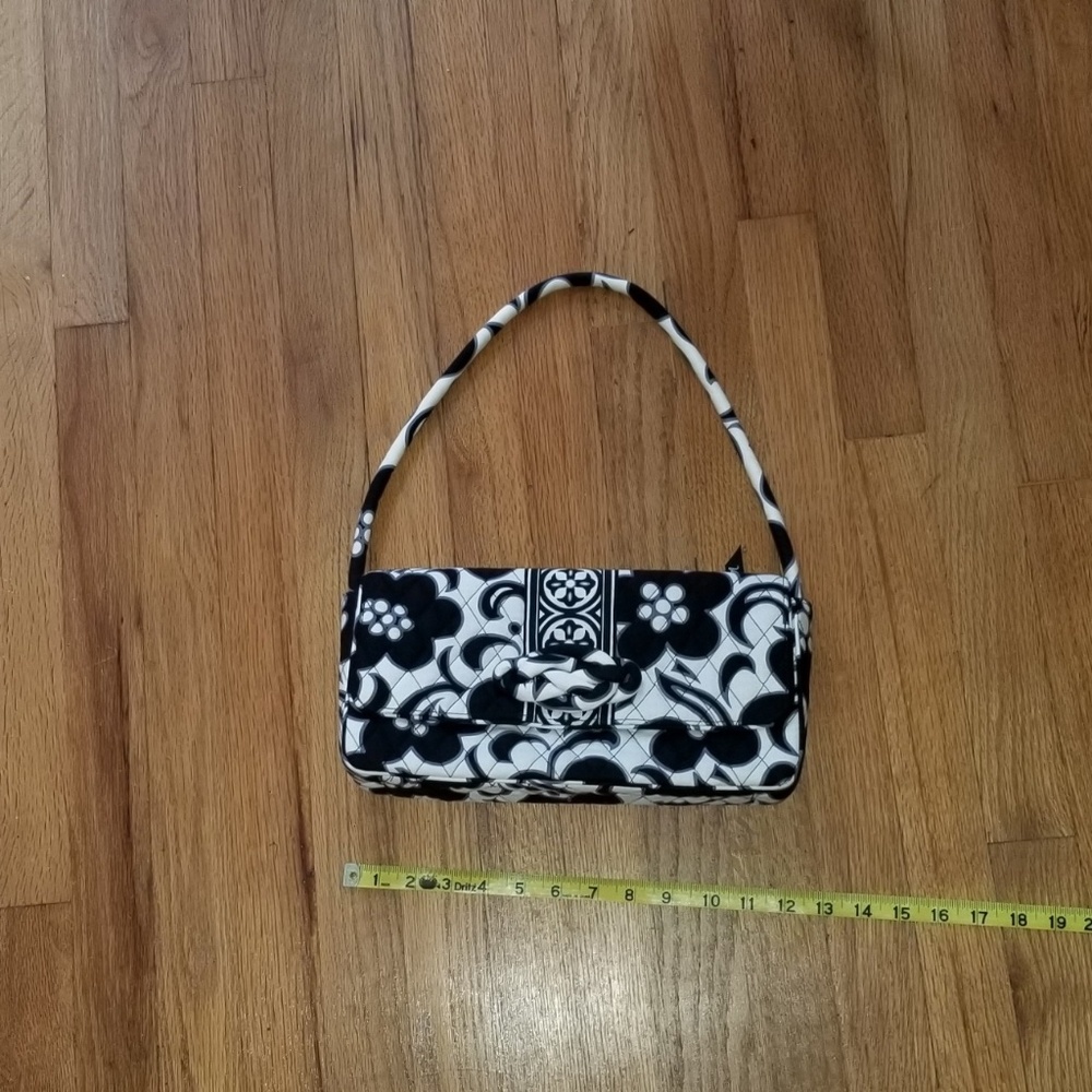 NWOT - Vera Bradley Shoulder Purse - Picture 4 of 7